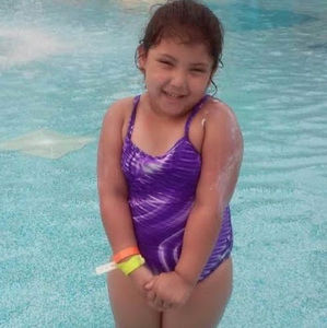 Meet your Posher, Alejandra